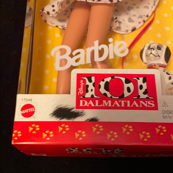NRFB Disney 101 Dalmatians Barbie - Picture 2 of 6